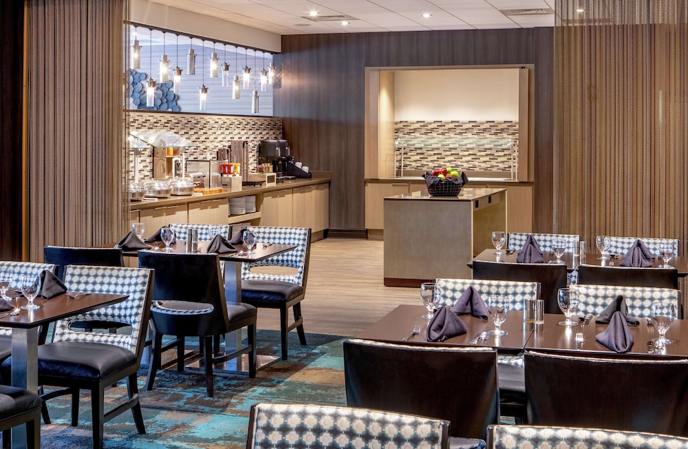 DoubleTree by Hilton Columbia MD 33/47