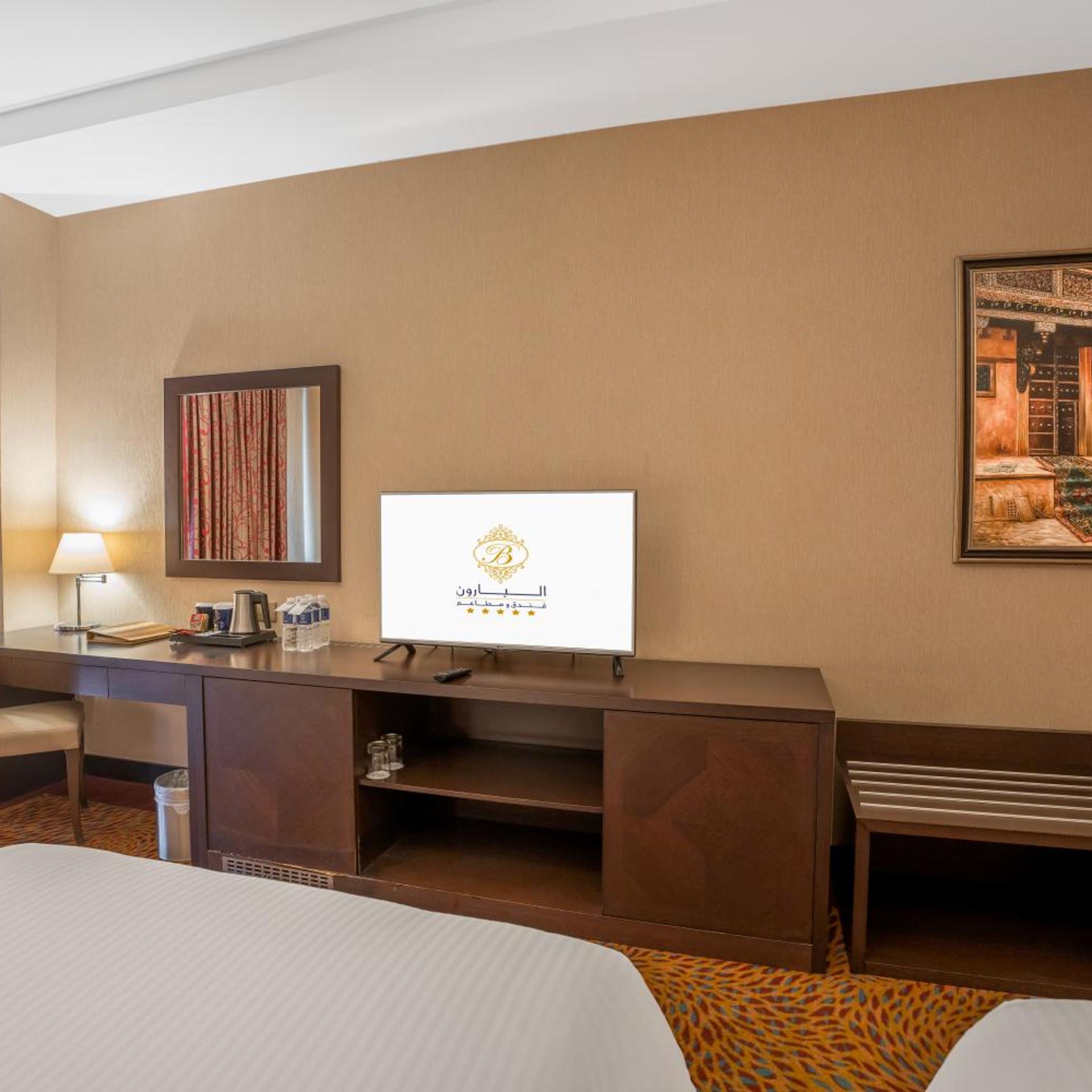 The Baron Hotel 56/69