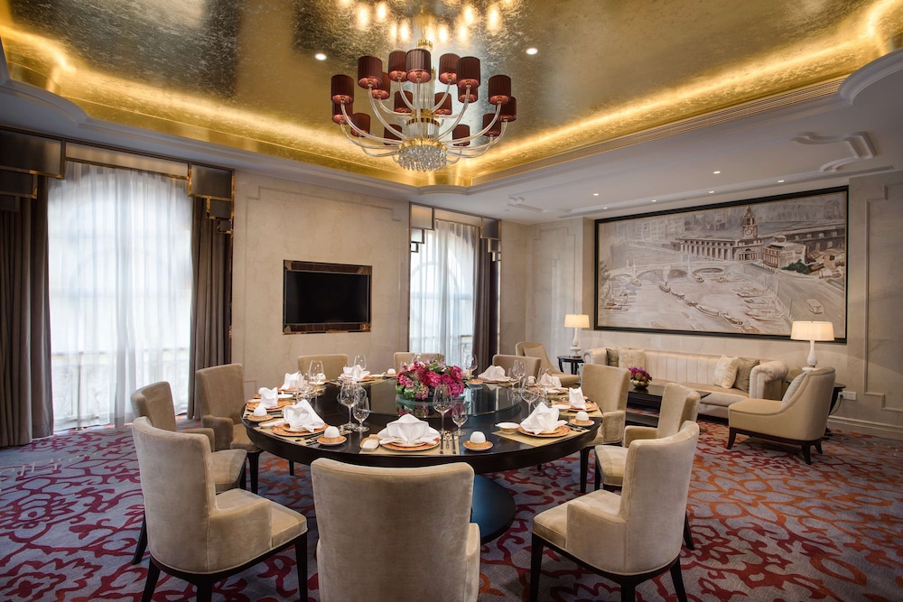 Radisson Blu Forest Manor Shanghai Hongqiao 35/64