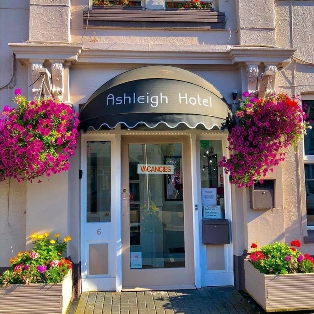 The Ashleigh 1/50