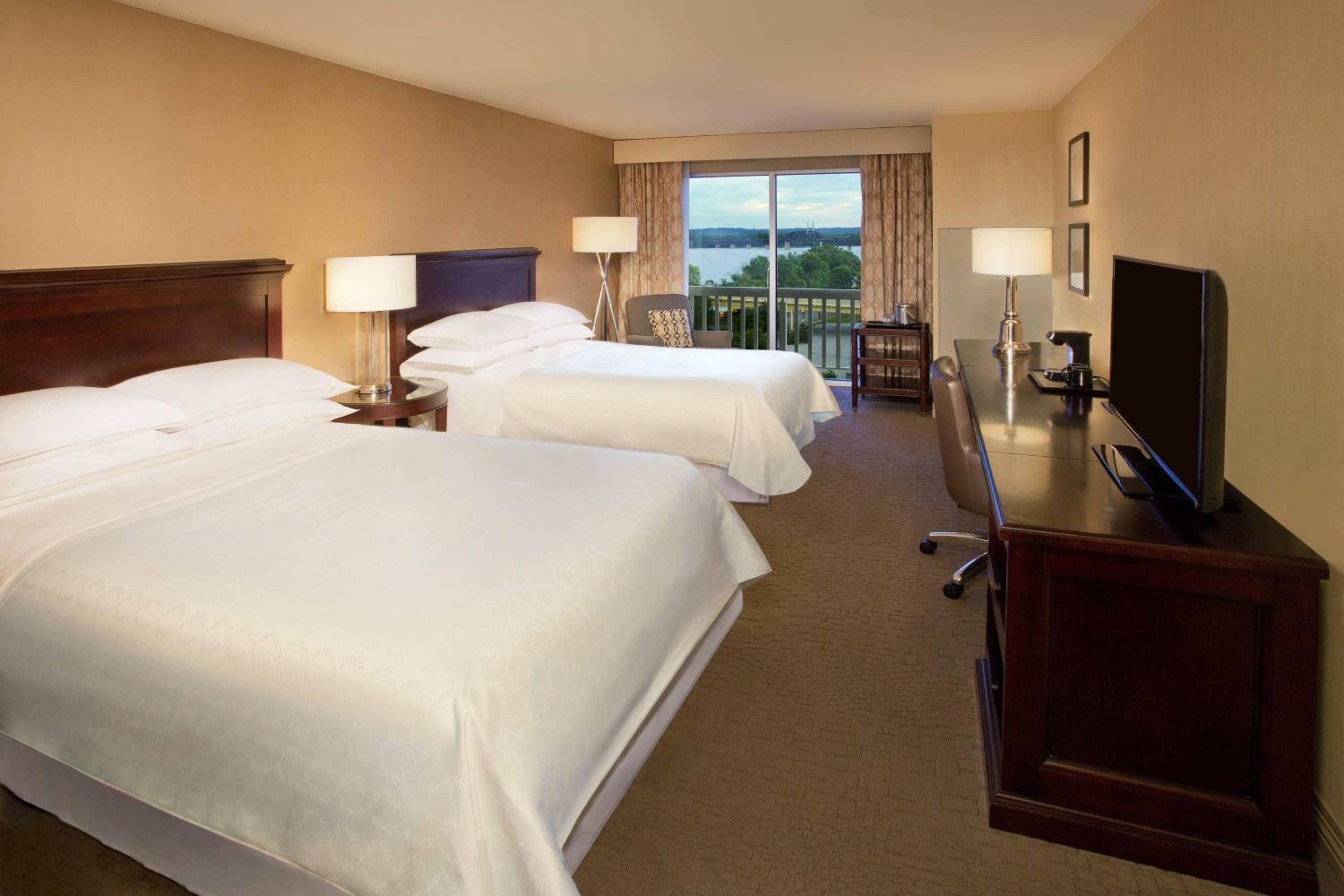Guest Room, 2 Double Beds, Club Floor