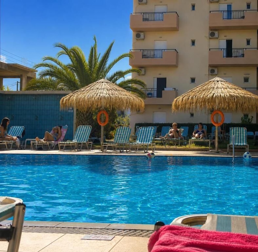 CASTRO HOTEL 52/58