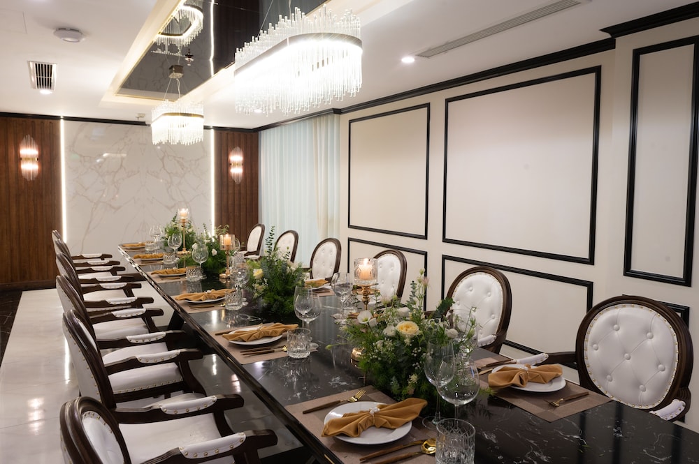 FTE Ba Dinh Hotel 35/48