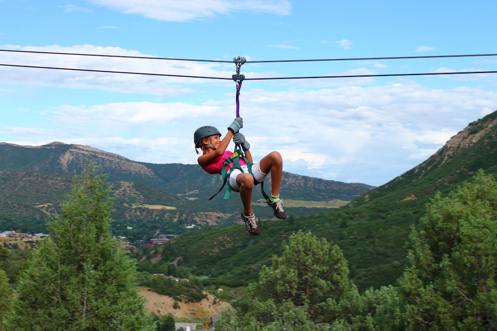 Adventure Inn Durango 40/52