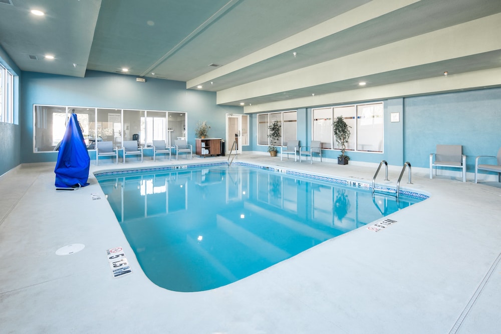 swimming pool spa