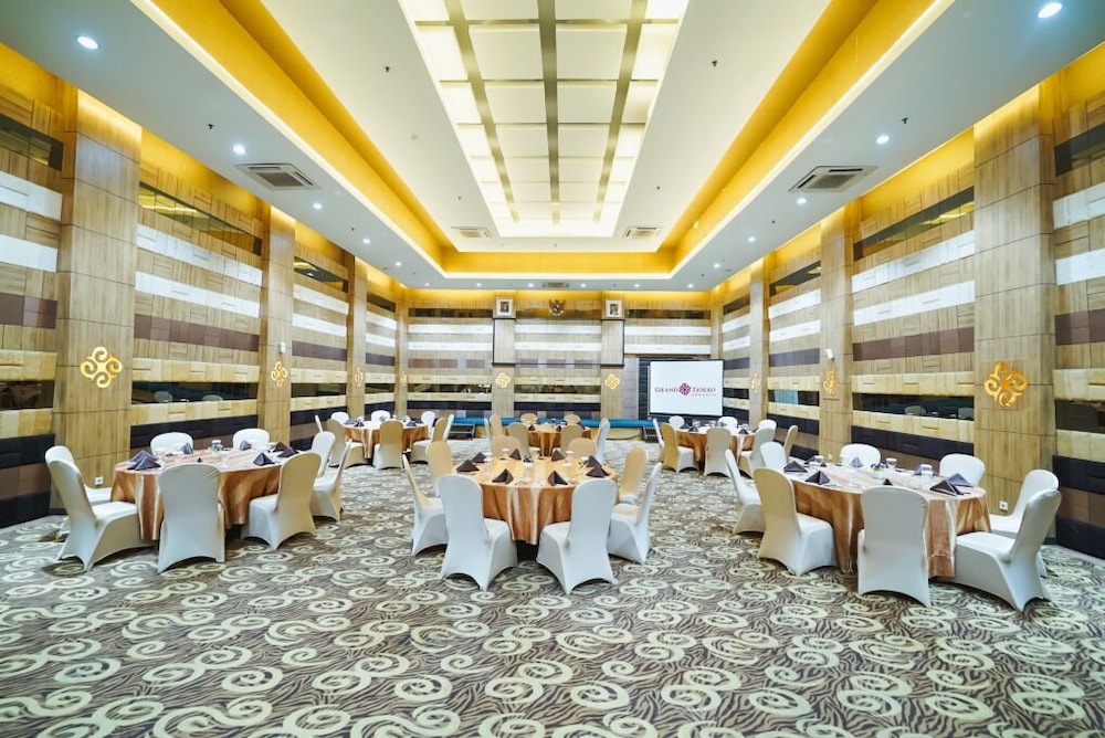 Grand Tjokro Jakarta 65/68