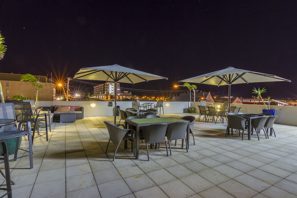 MainStay Suites Mackay 52/65