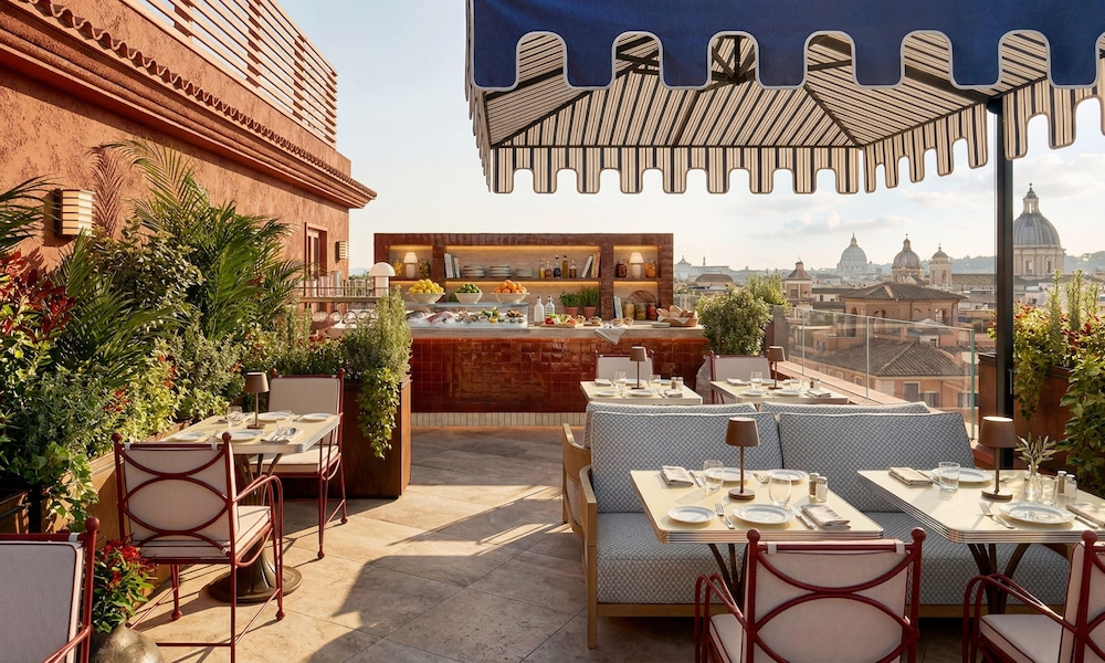 Thompson Rome, by Hyatt 36/50