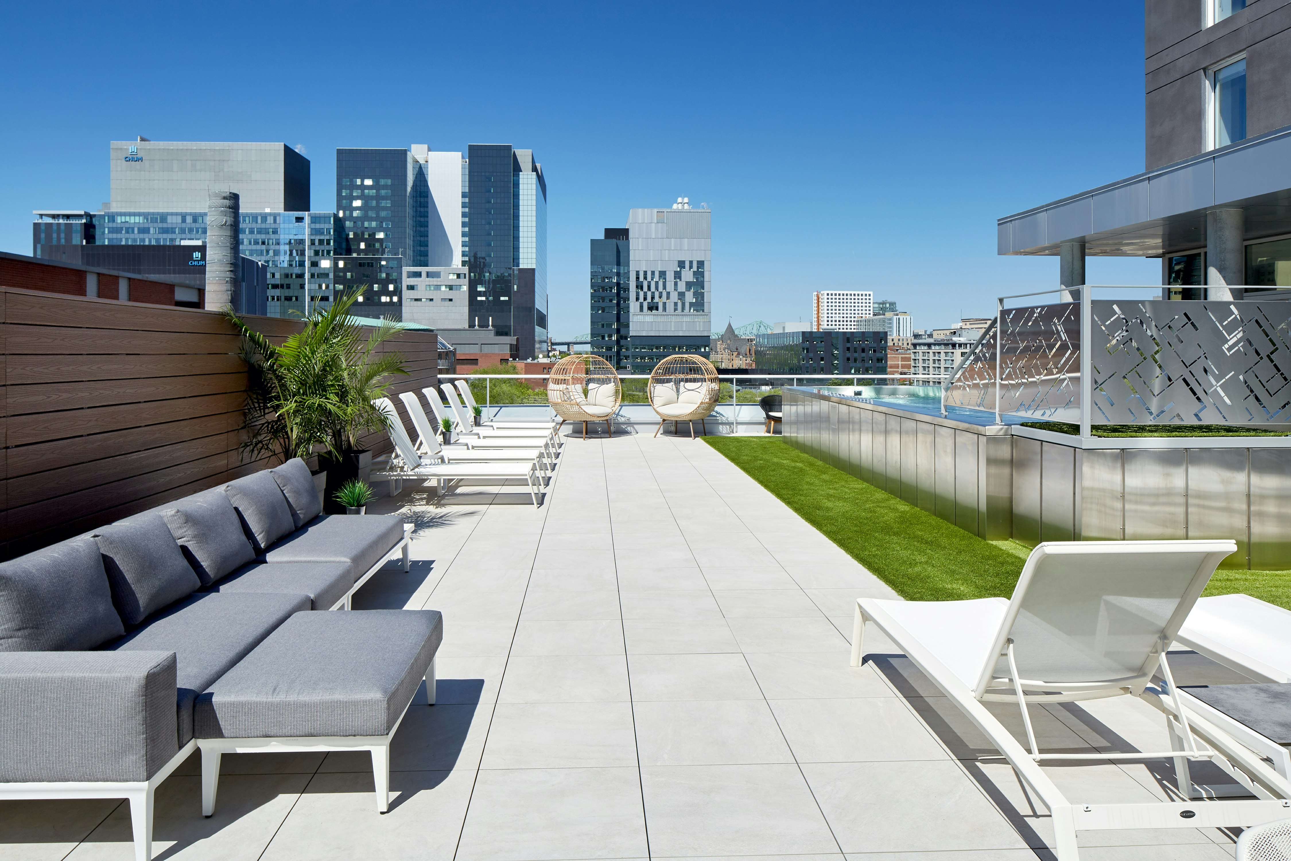 Homewood Suites by Hilton Montreal Downtown 32/35