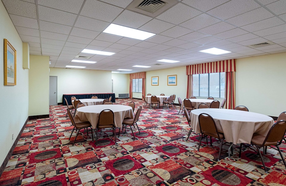Baymont by Wyndham Easton 34/46