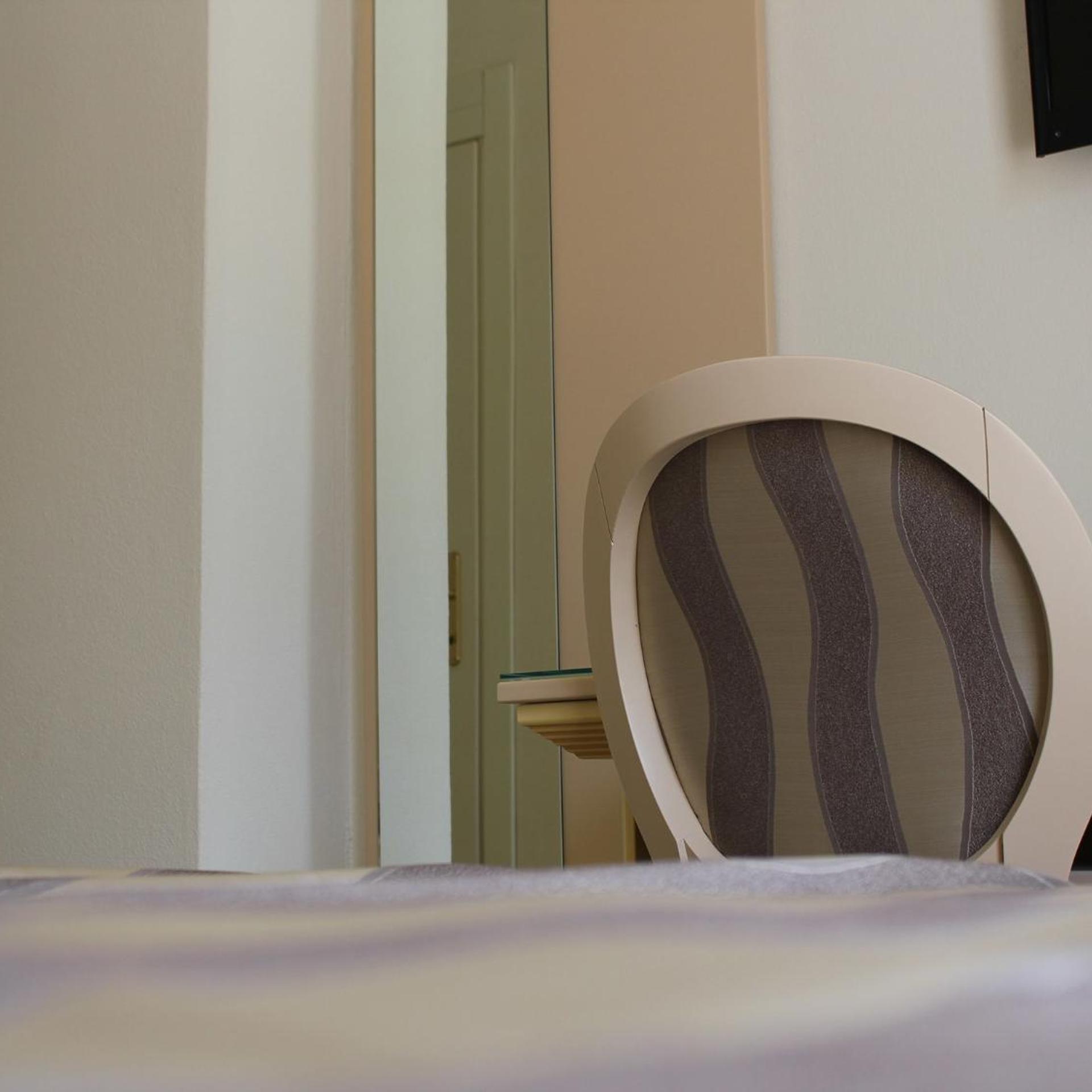 Marina Hotel 33/46