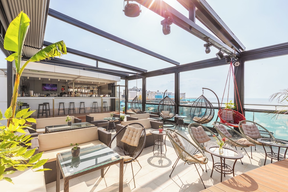 Sunrise Residence Apart Hotel Batumi 9/22