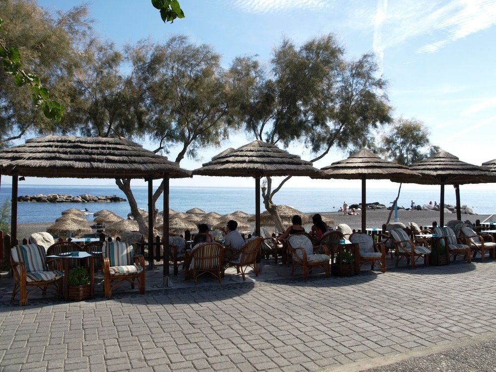 Levante Beach Hotel 57/65