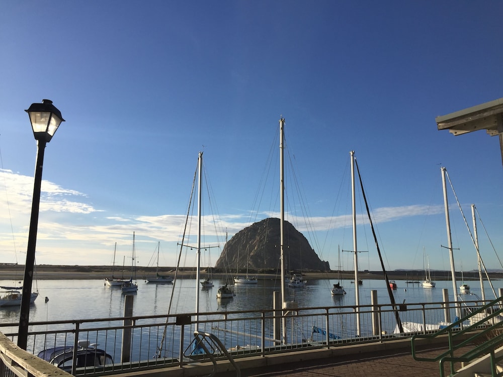 Beach Bungalow Inn and Suites 58/67