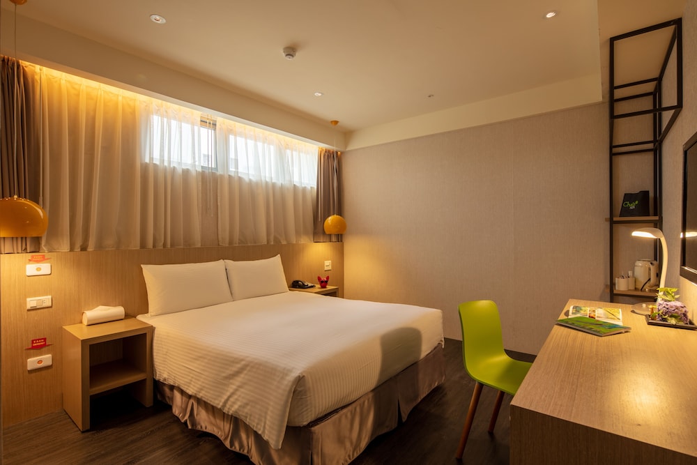 CHAIIN HOTEL DONGMEN 34/68