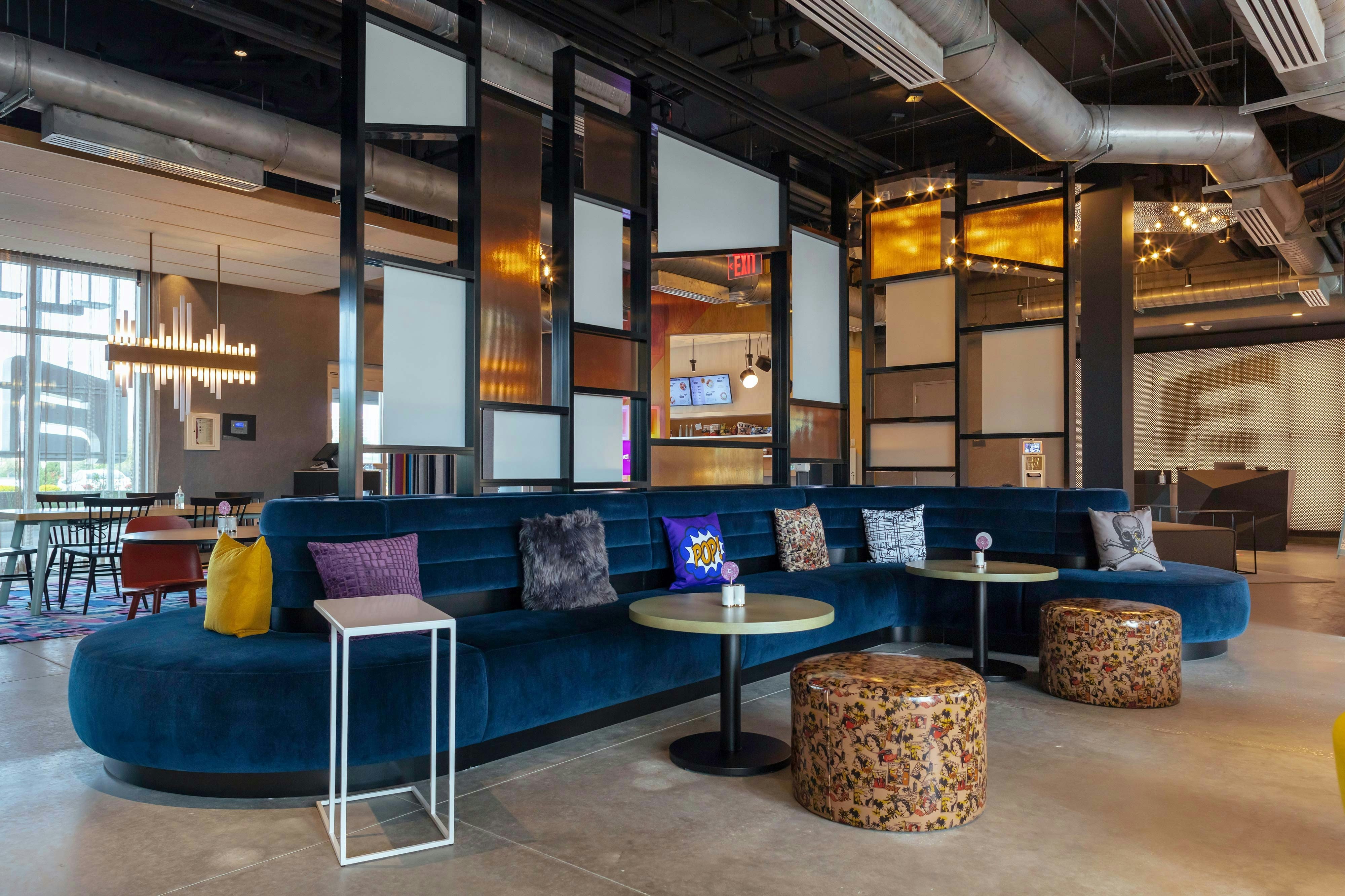 Aloft Orlando Lake Buena Vista 30/49