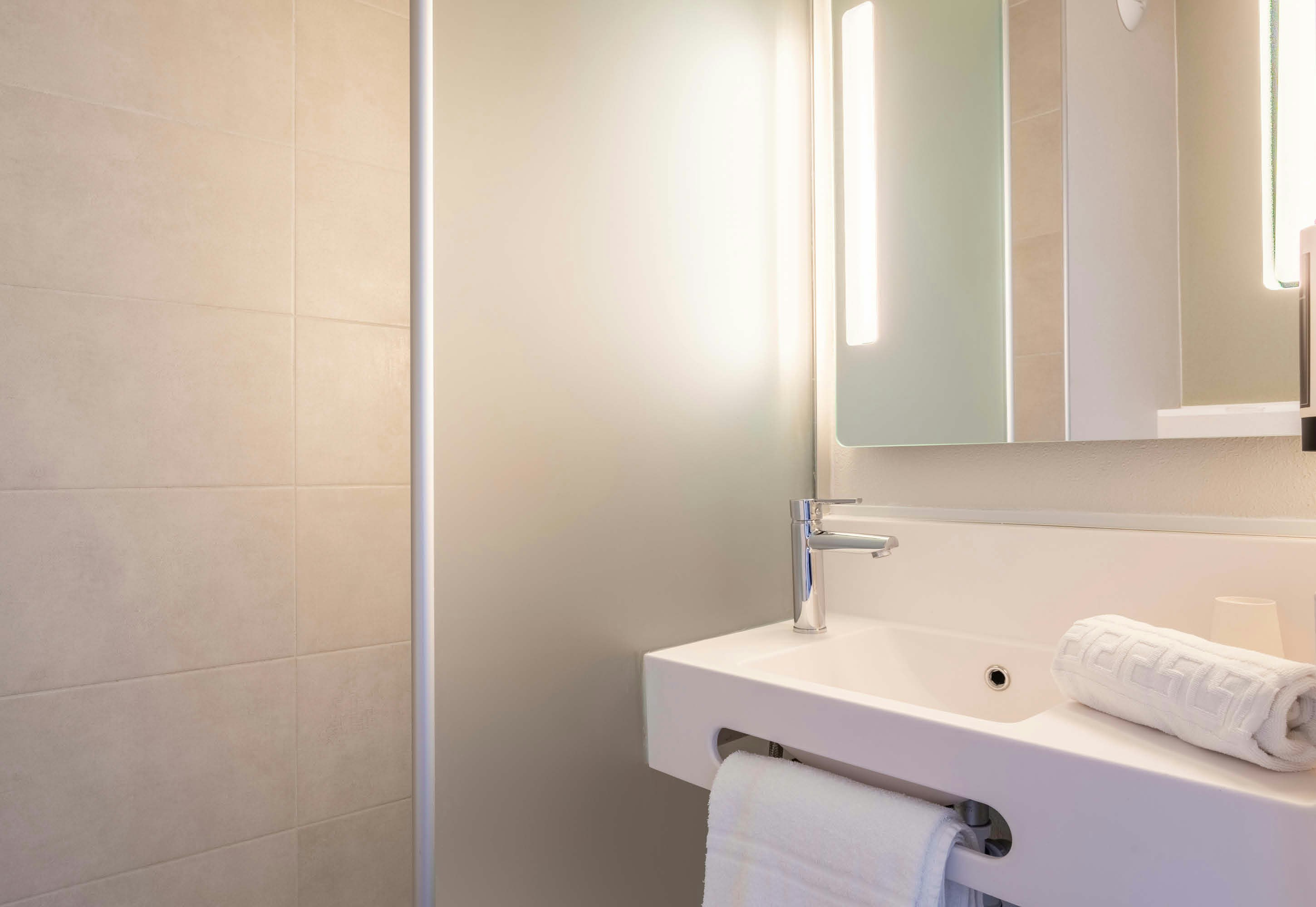 B&B HOTEL Saint-Martin-de-Crau Alpilles Camargue 29/29