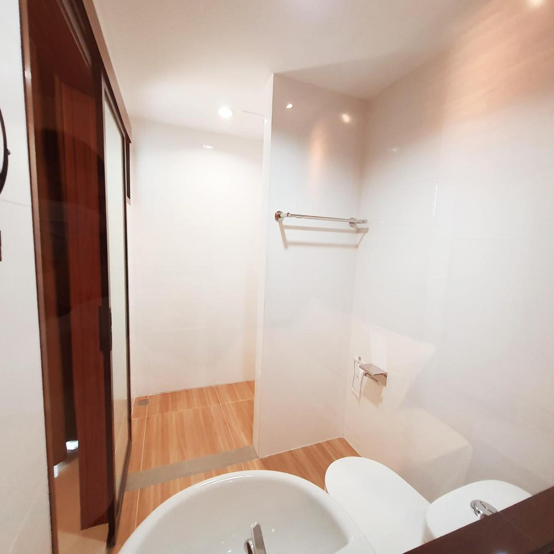 SUhotel Suratthani 48/50