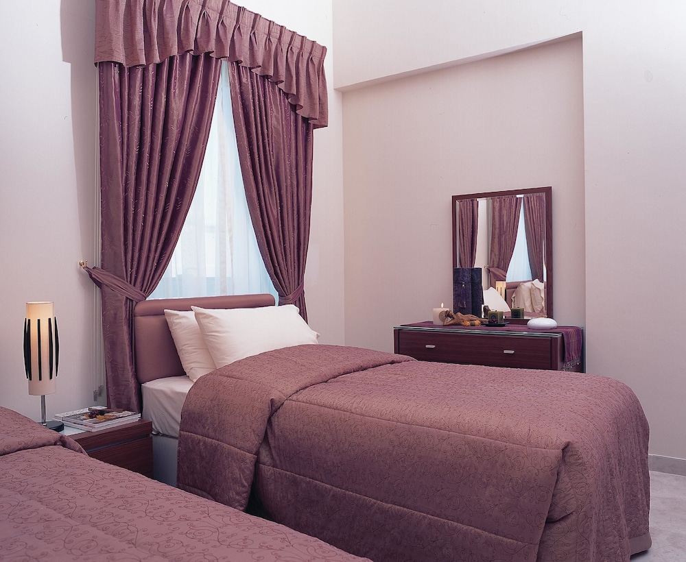 Al Raya Hotel Apartments 25/63