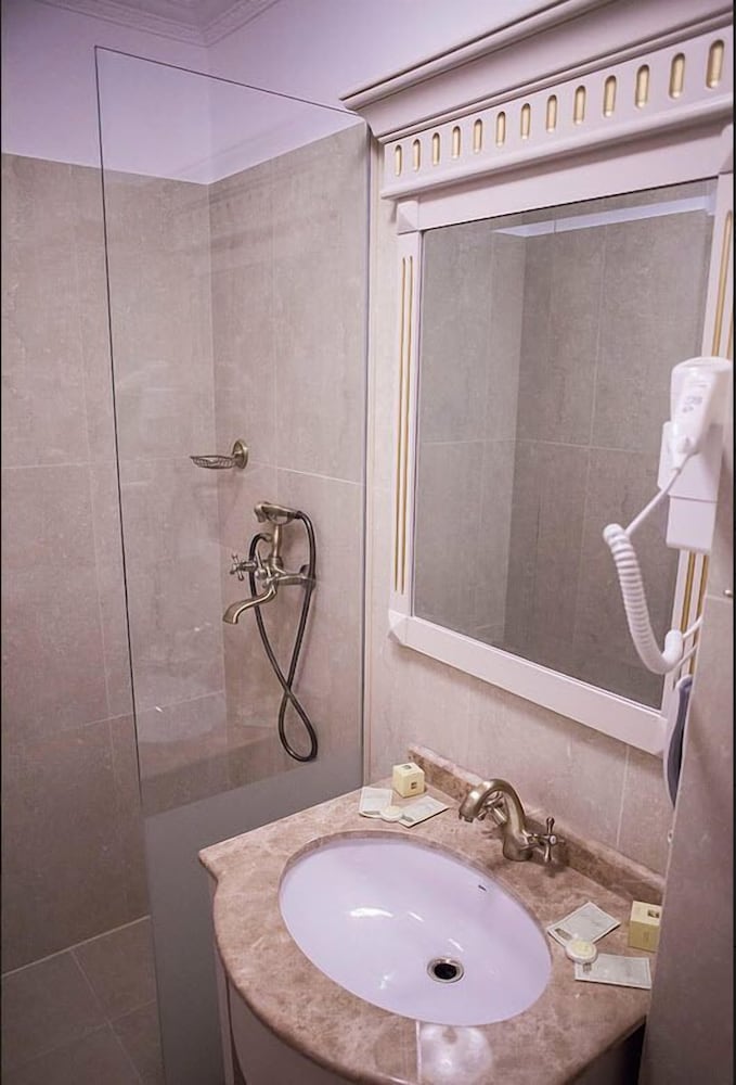 Hotel Sulina International 50/50