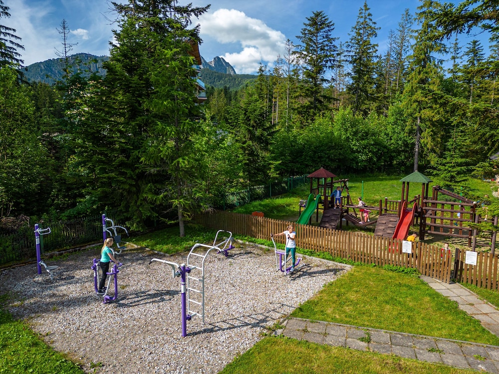 Pensjonat Telimena - Polskie Tatry S.A. 47/50