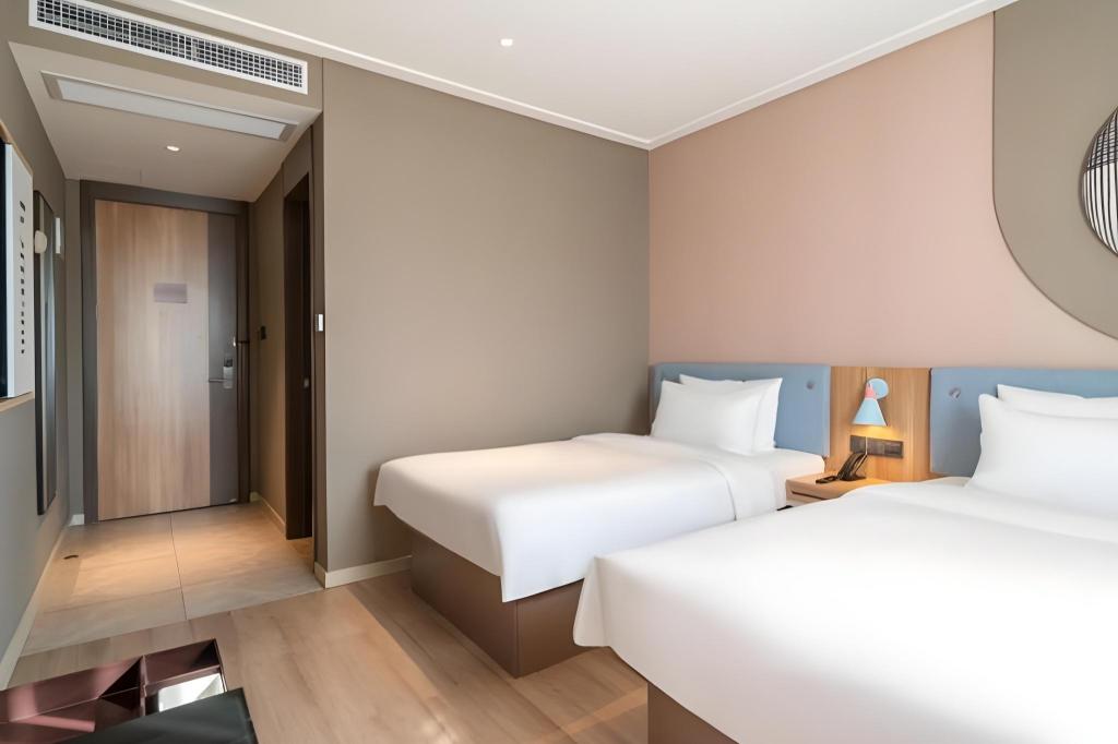 Home inns NEO(xiamen tongan fante dream kingdom store) 24/41