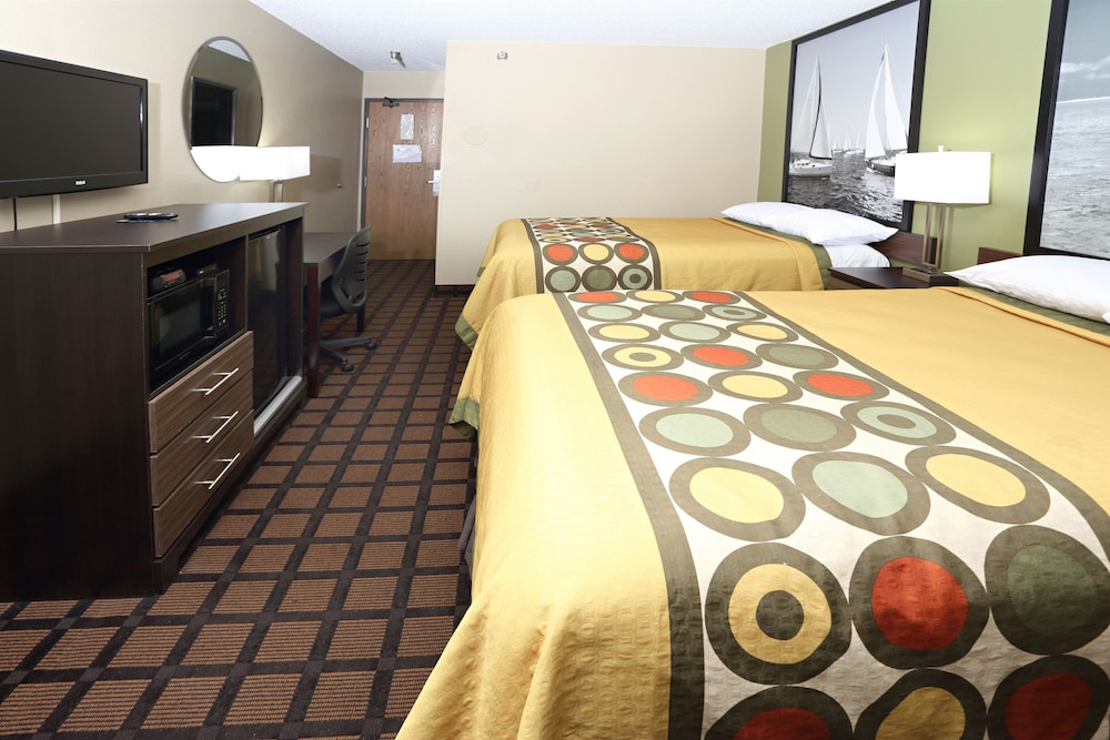 Economy 7 Inn Chesapeake - Portsmouth 14/28