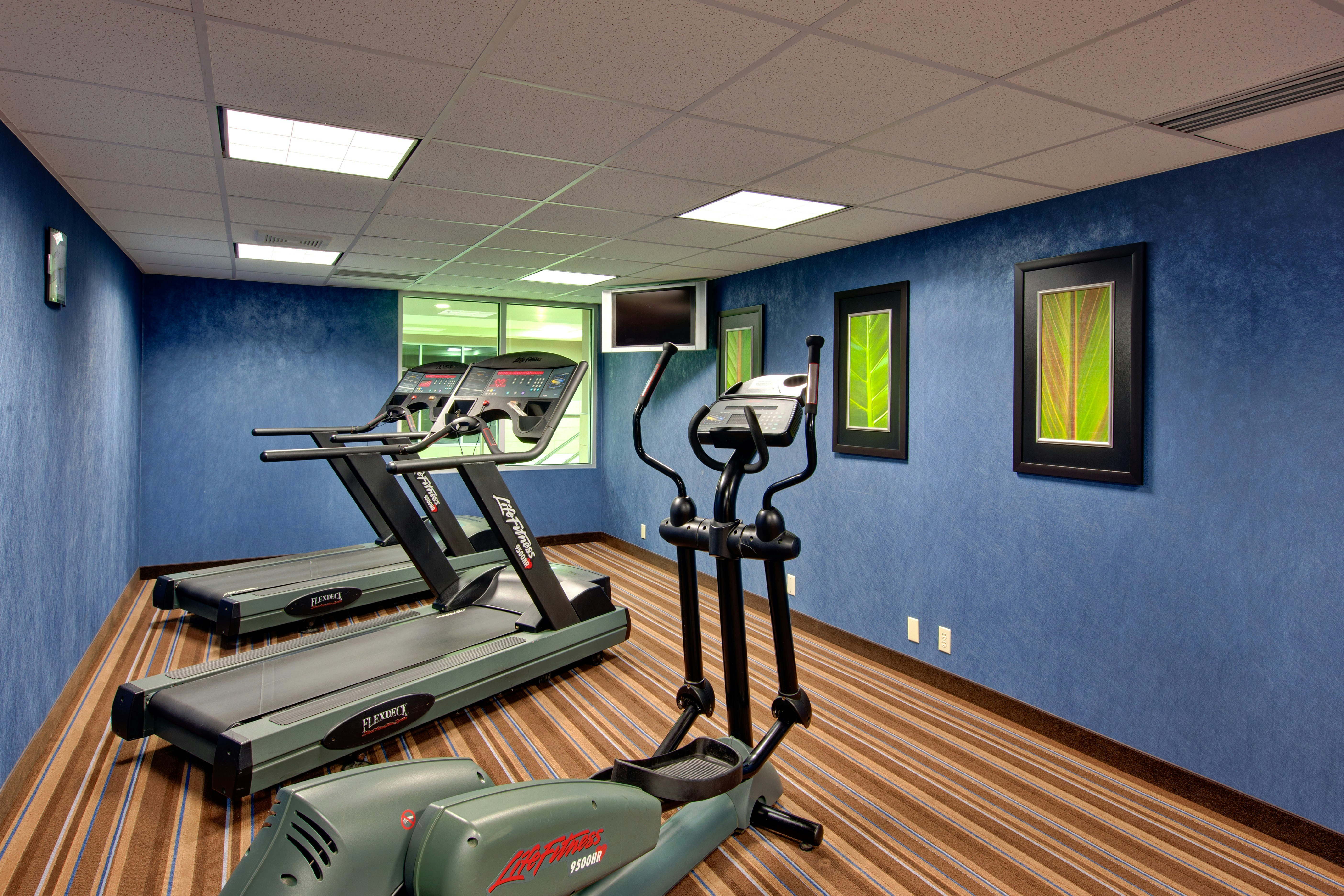 Holiday Inn Express Suites Chatham South 41/75