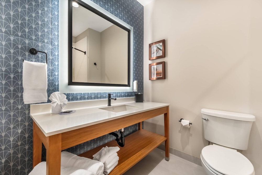 Country Inn & Suites by Radisson, Amarillo Central 47/51