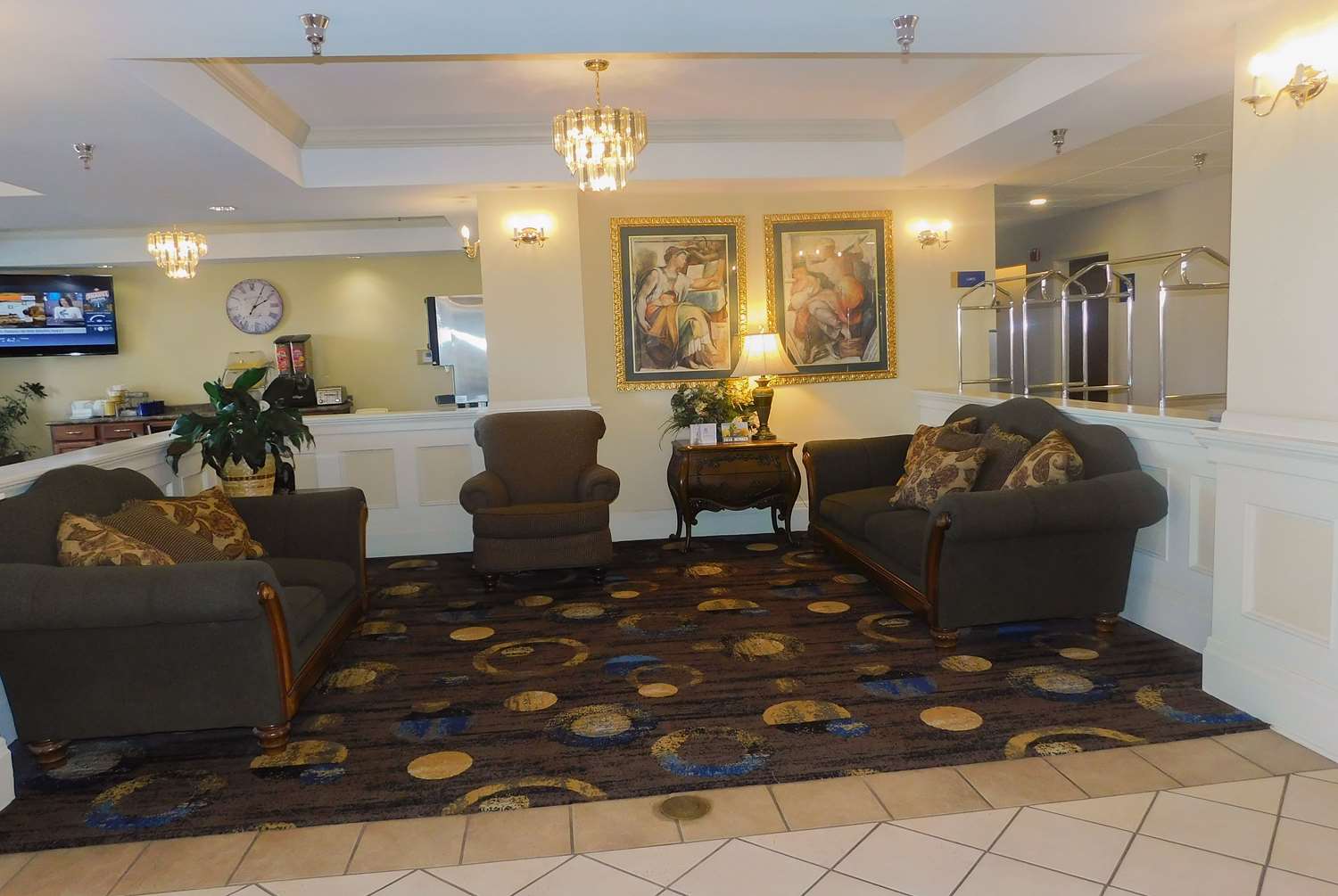 Days Inn & Suites by Wyndham Pocahontas 21/42
