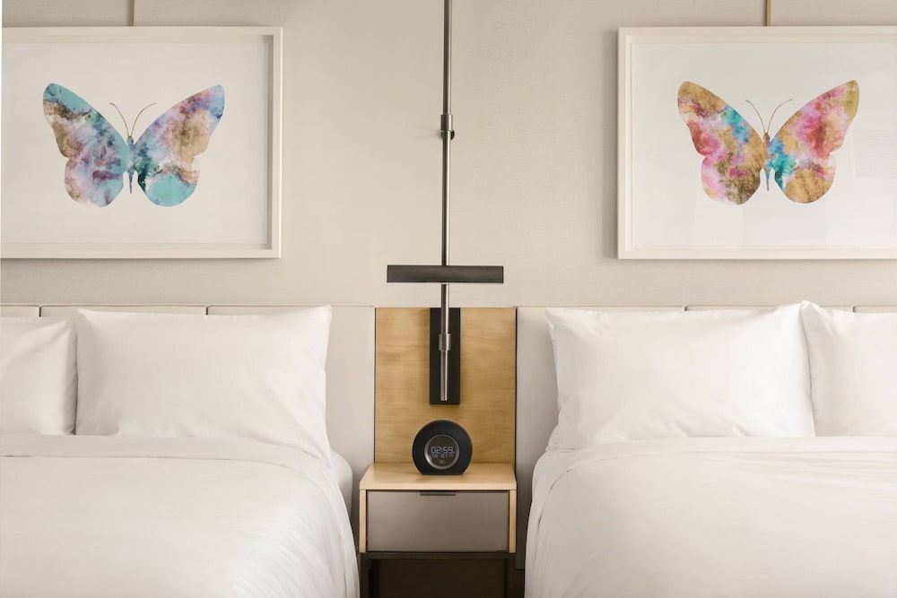 JW MARRIOTT PARQ VANCOUVER 23/52