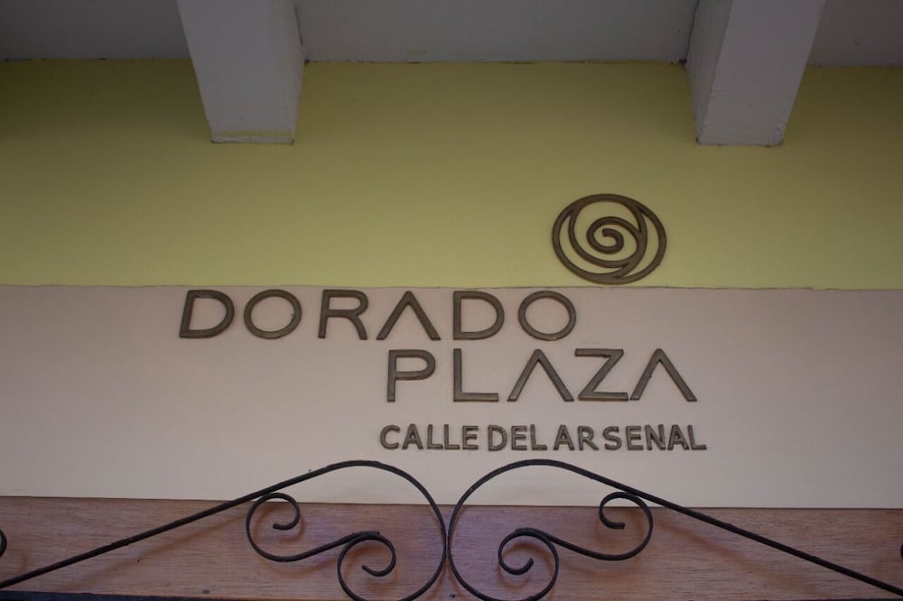 Hotel Dorado Plaza Calle del Arsenal 36/44