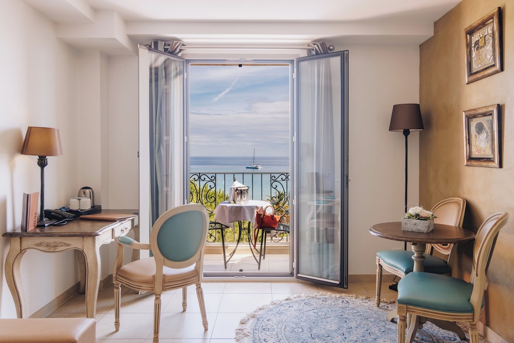 BOUTIQUE HOTEL LIBERATA 32/50