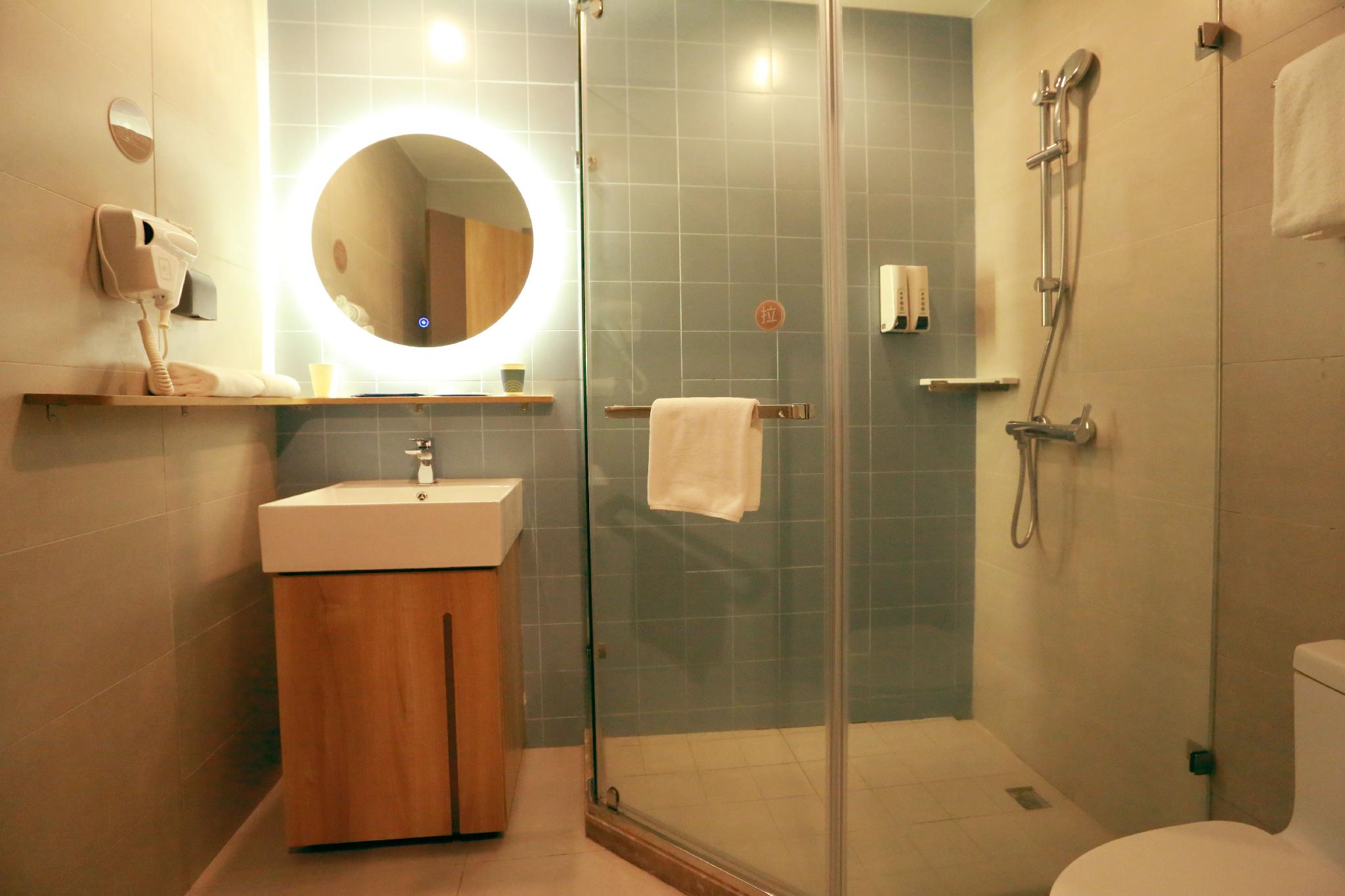 Home Inn Neo (Ningbo Railway Station) 30/31
