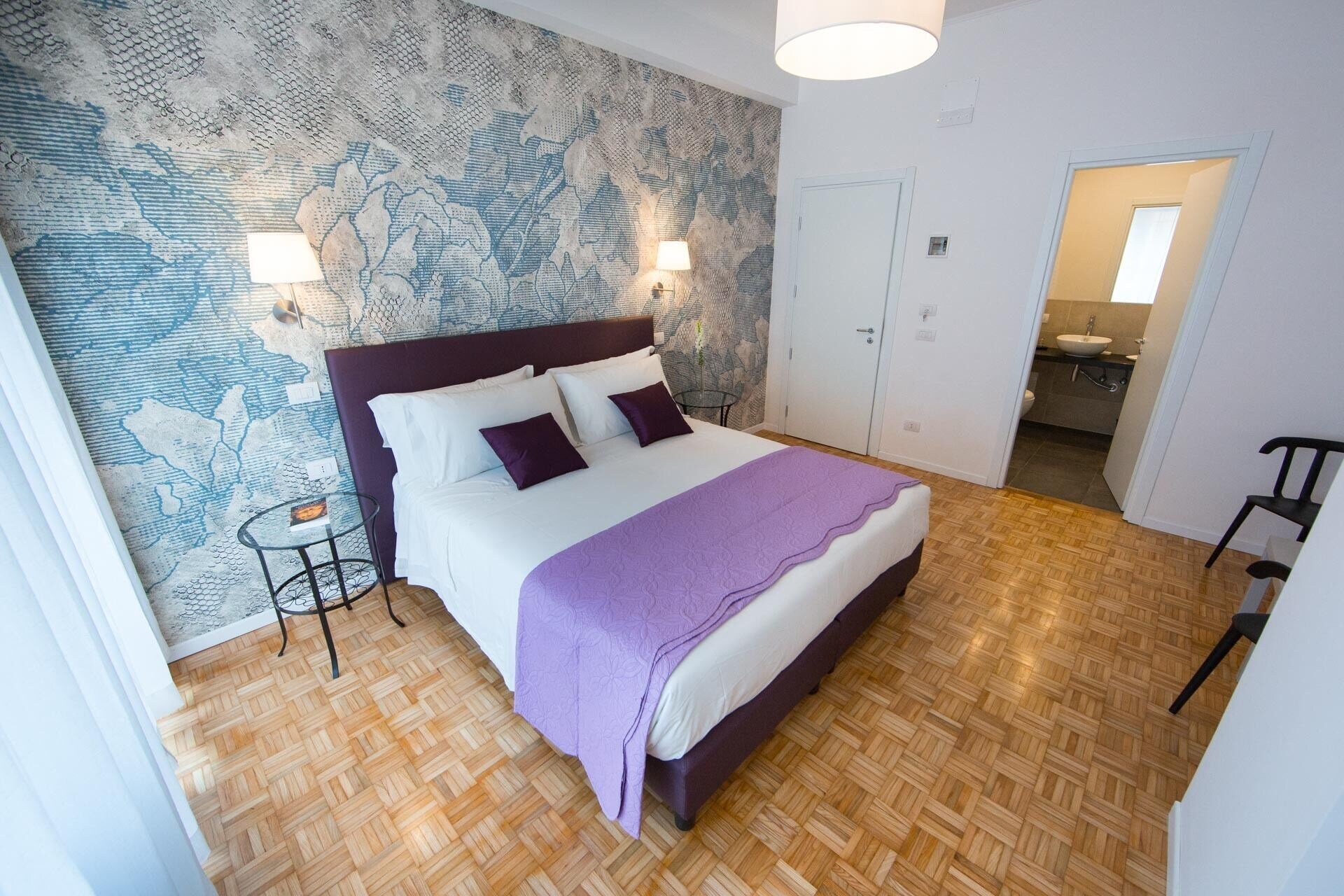 GARDEN, URBAN, DOUBLE OR TWIN BED