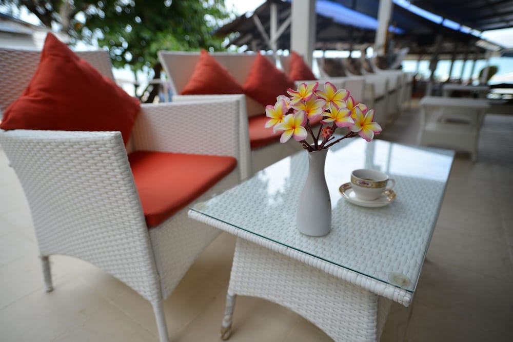 Sangthian Beach Resort 39/60