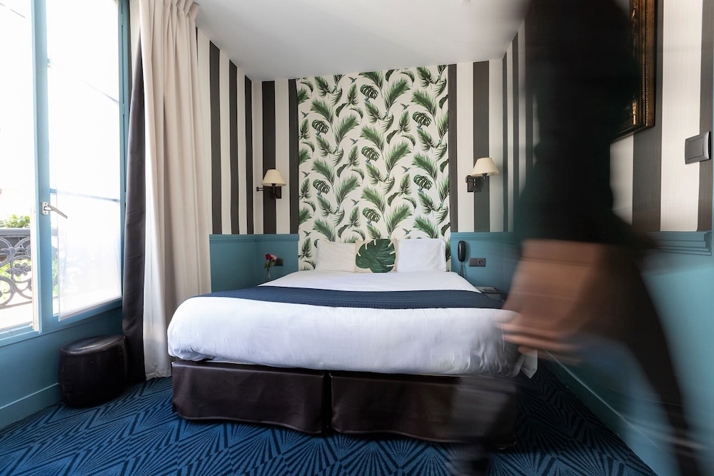 COMFORT, DOUBLE OR TWIN BED