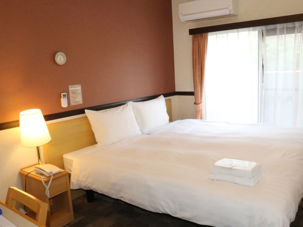 Toyoko Inn Nara Shin-Omiya Ekimae 12/56