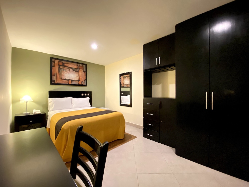 Hotel Escala Puebla Centro 20/50