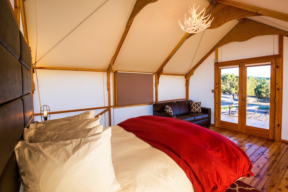 Royal Gorge Cabins 18/69