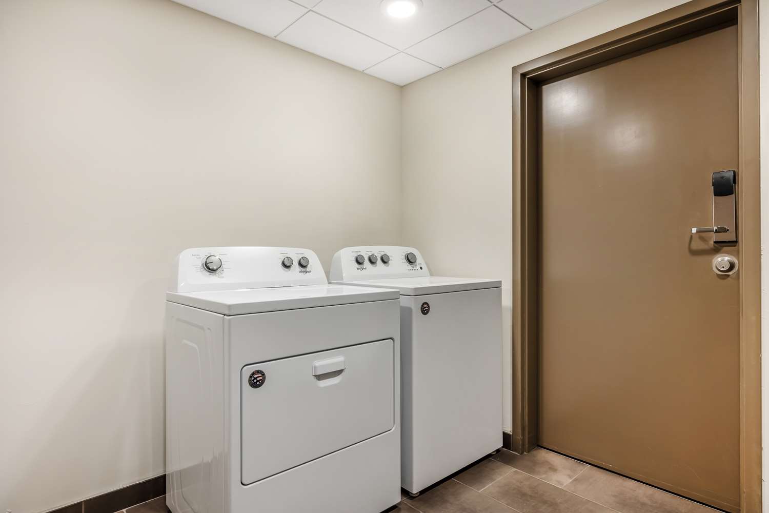 Best Western Premier Springfield Plaza District Hotel 36/36
