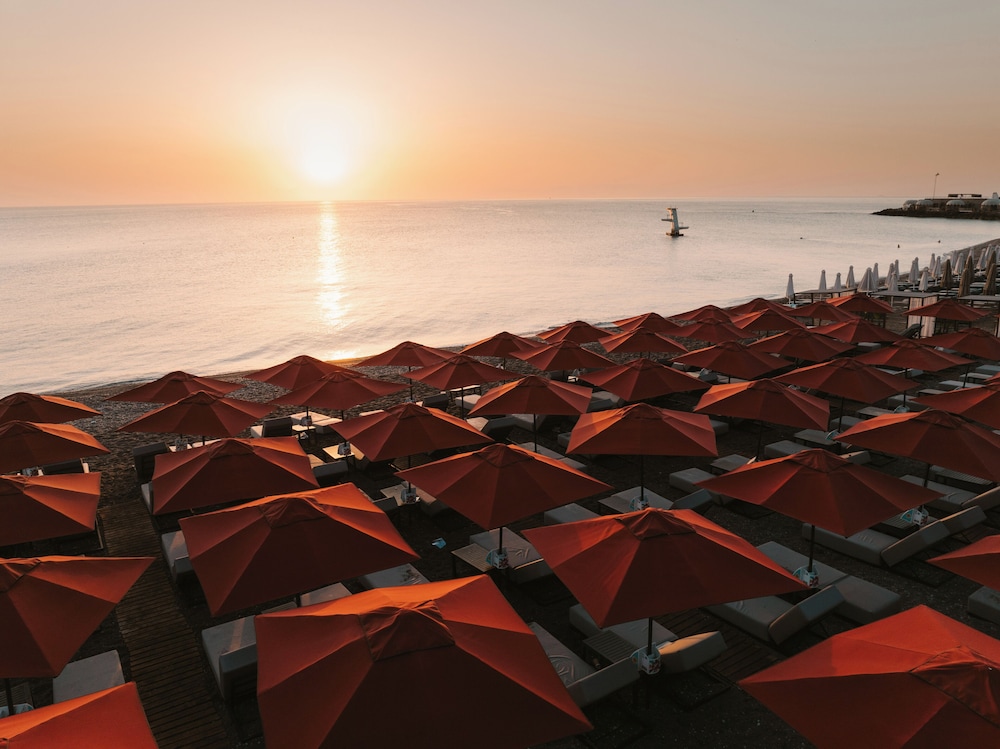 Grande Albergo Delle Rose 44/50