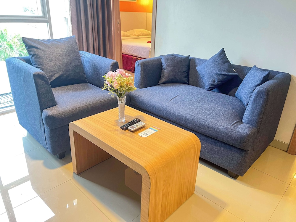 Kyriad Hotel Haka Makassar 13/23