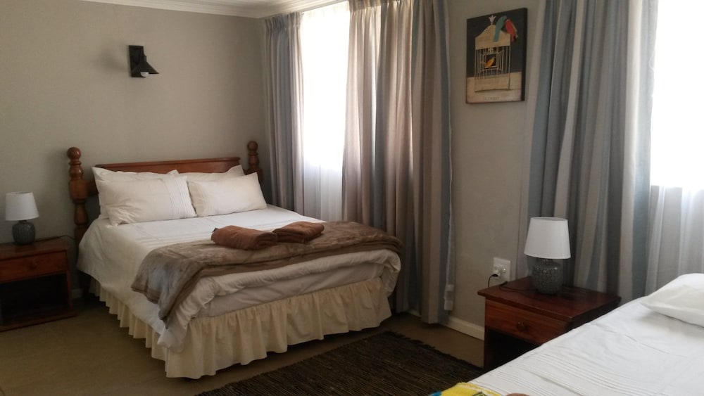 Ledges Retreat Guest Farm 10/50