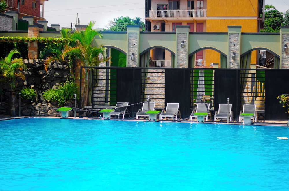 Hotel La Grande 15/16