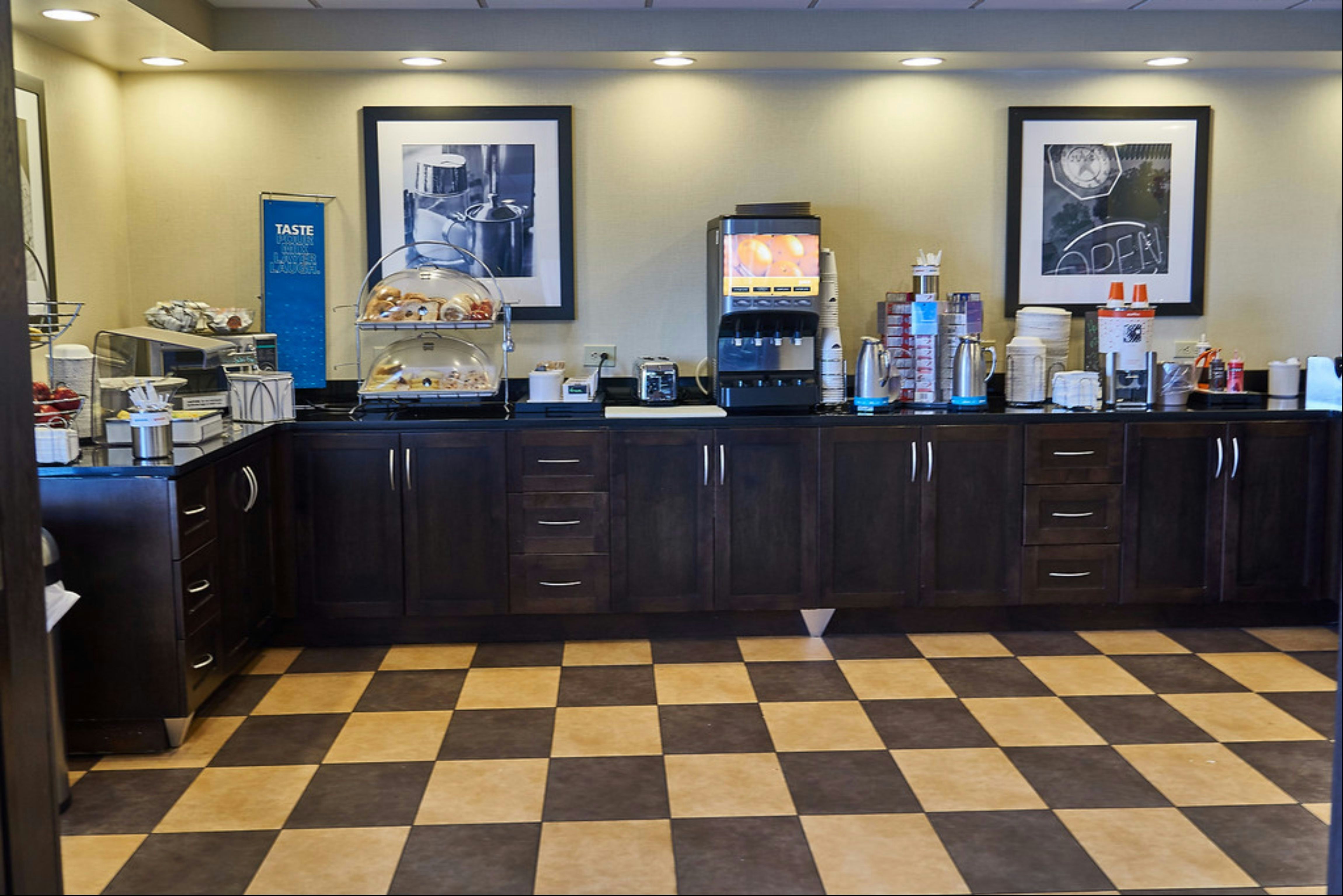 Hampton Inn Uniontown 4/63