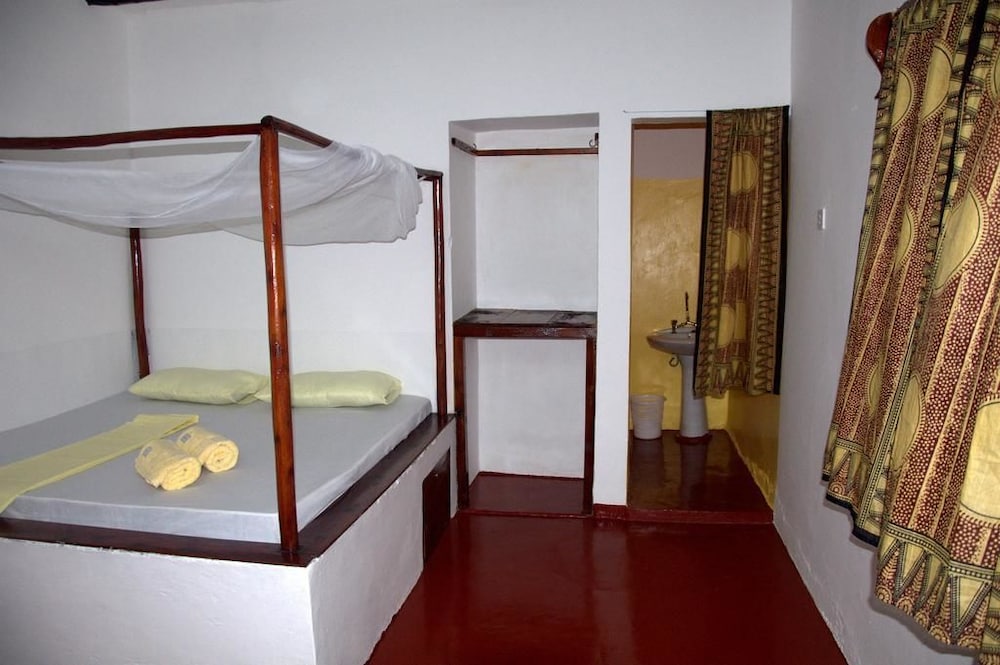 Baraka Aquarium Bungalows 17/42