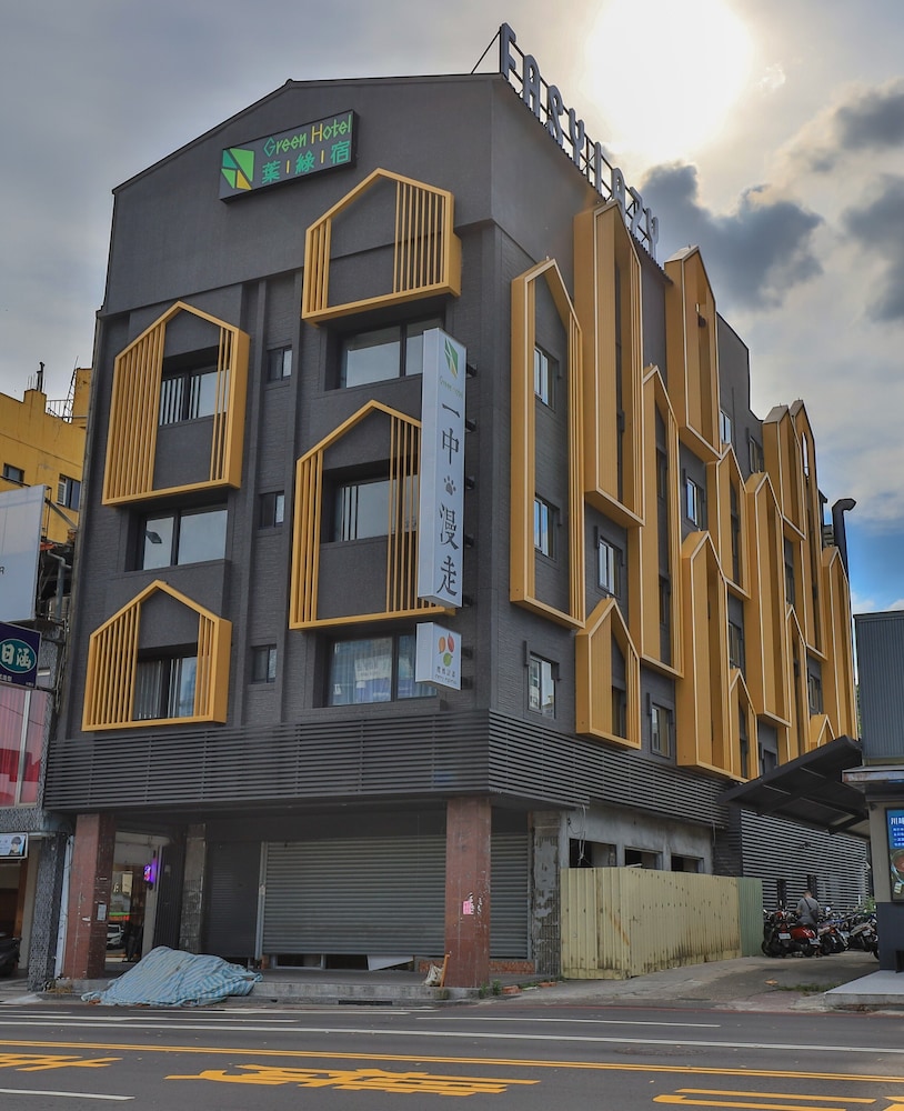 Taichung Easylazy Inn 2/19