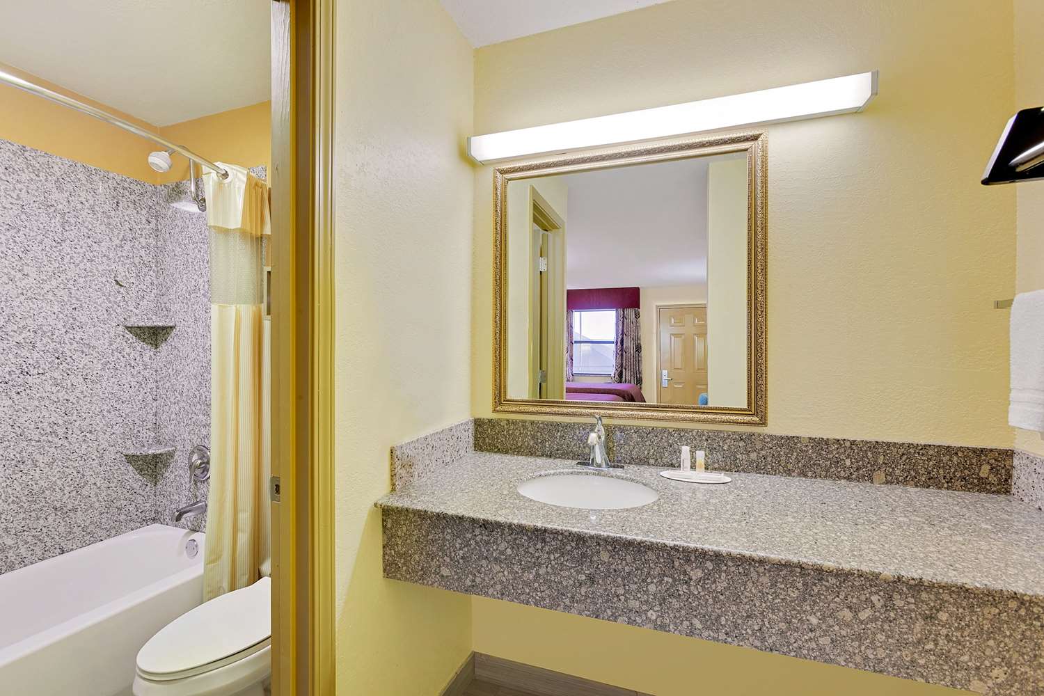 Motel6 Morrillton, AR 6/7