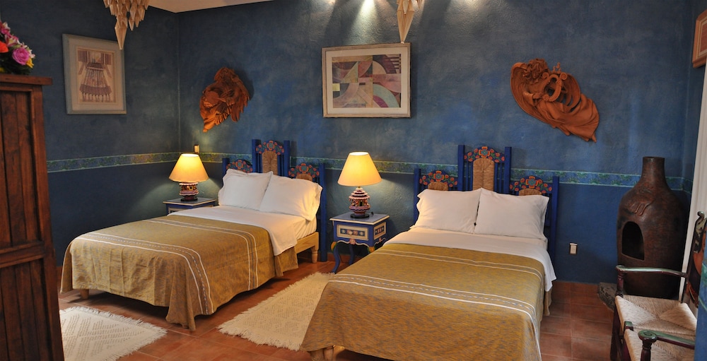 Eco Hotel Ixhi 34/74